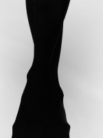 HUHTA_AAPO/2026/AapoHuhta_Museo_Figure_451_2025