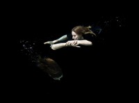 majuri/2016/SUSANNA_MAJURI_Sisters_2016